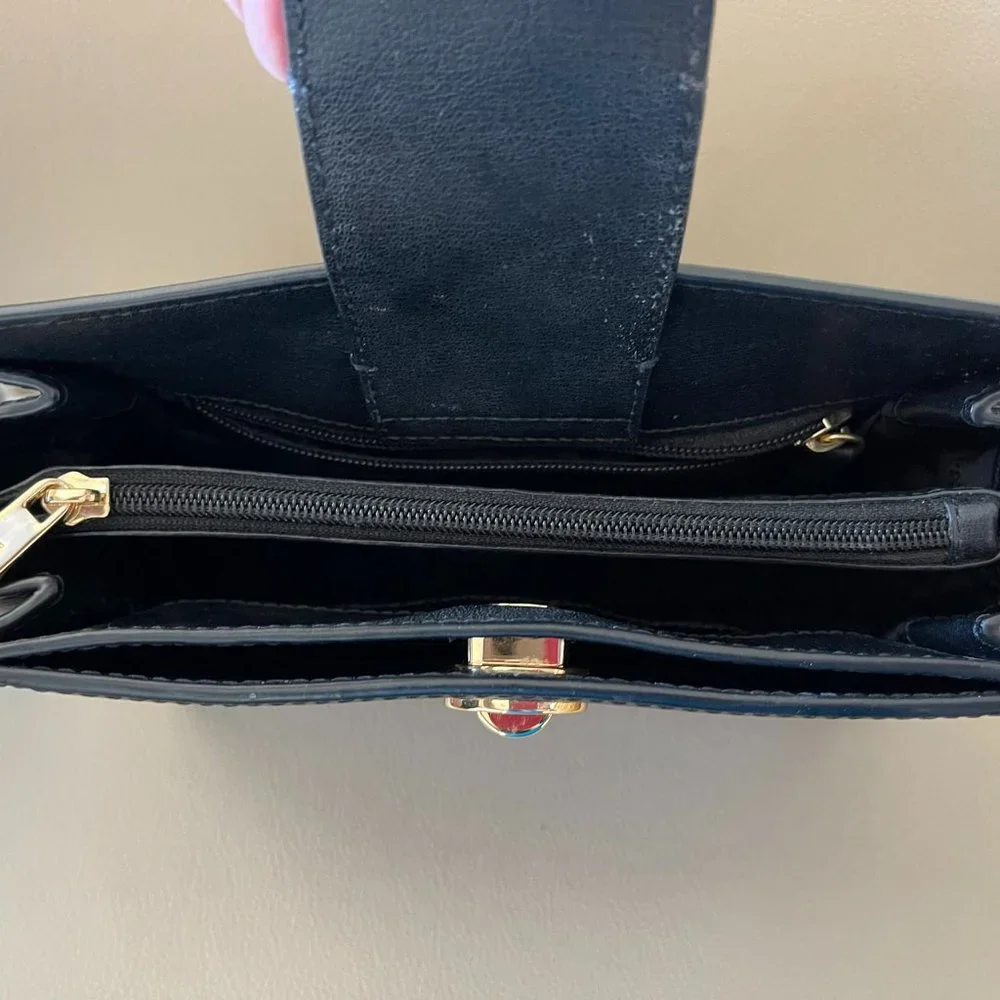 Black Leather Michael Kors Cross Body Purse - Picture 2 of 6